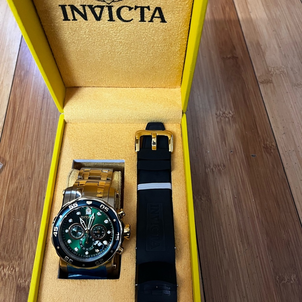 Brand new Invicta gold and green watch